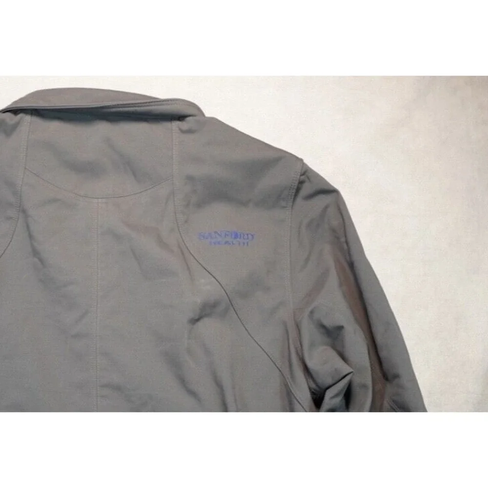 Nike Jacket Mens Small Gray NDSU Bison Athletic Training Sanford Health Full Zip